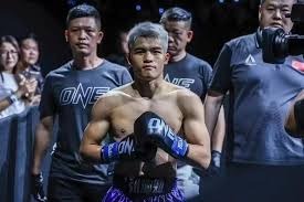 2025年金球奖前十候选，拉菲尼亚第一，皇马巴萨